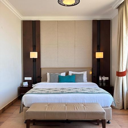 Regenta Resort & Spa Mashobra Shimla Bagian luar foto