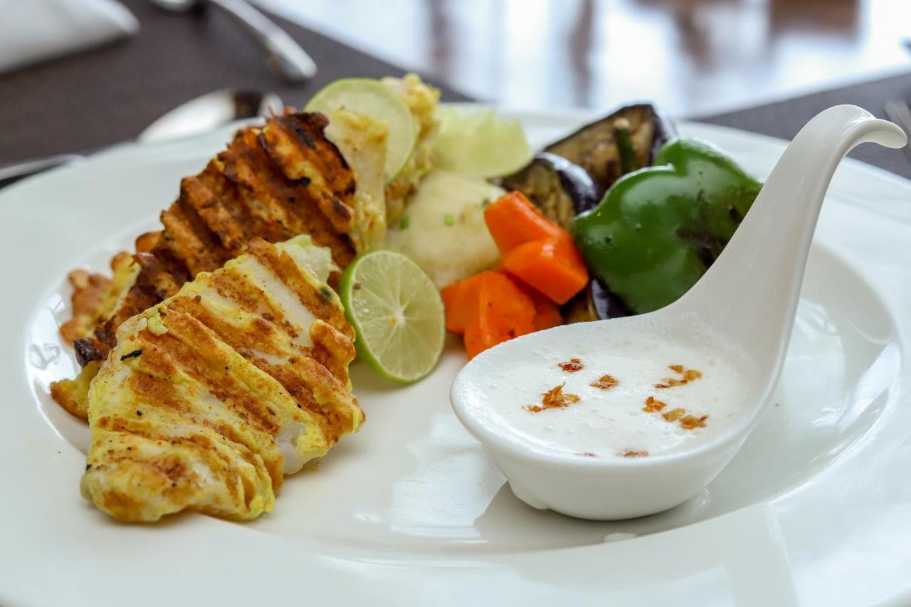 Regenta Resort & Spa Mashobra Shimla Bagian luar foto