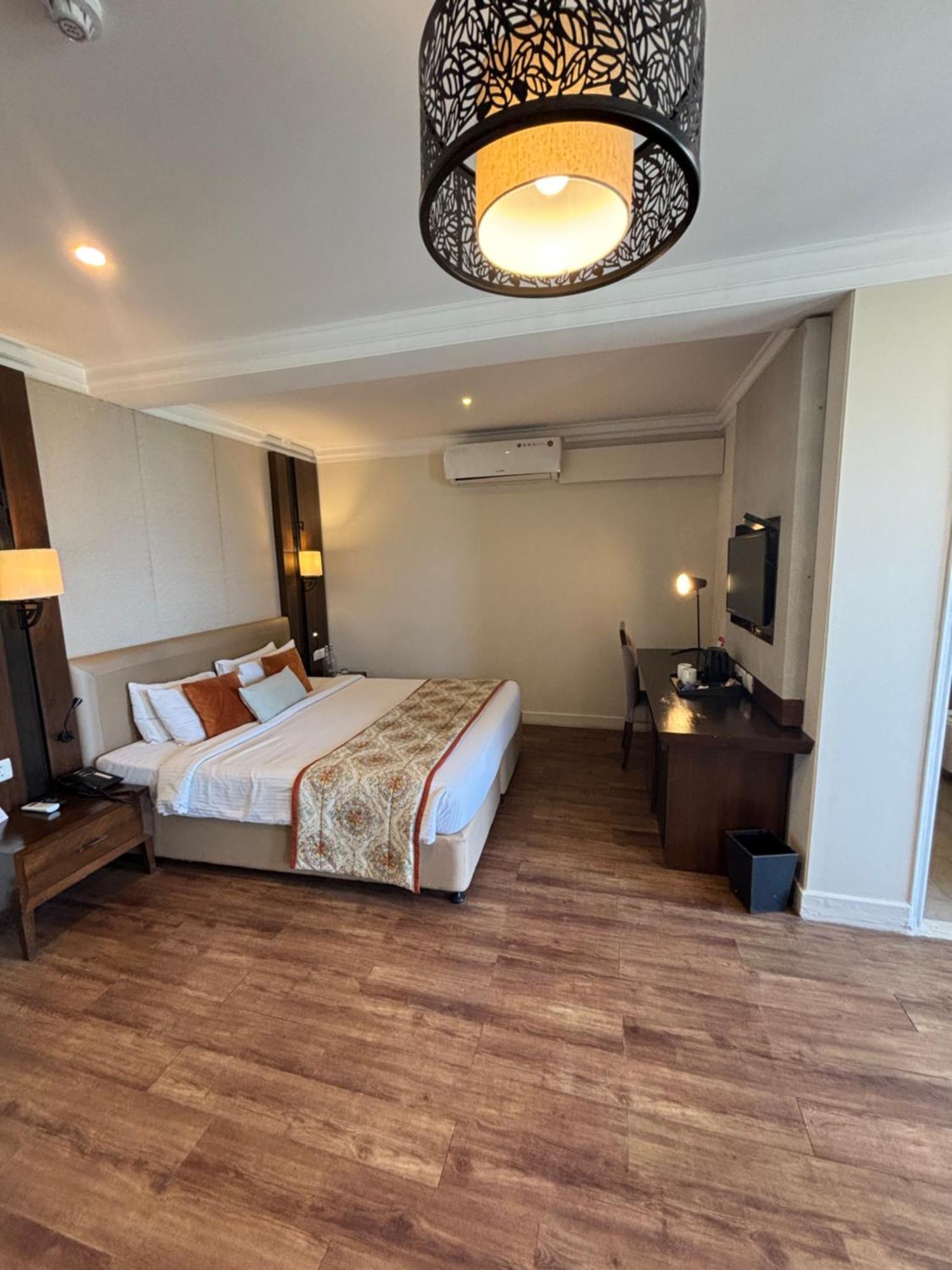 Regenta Resort & Spa Mashobra Shimla Bagian luar foto