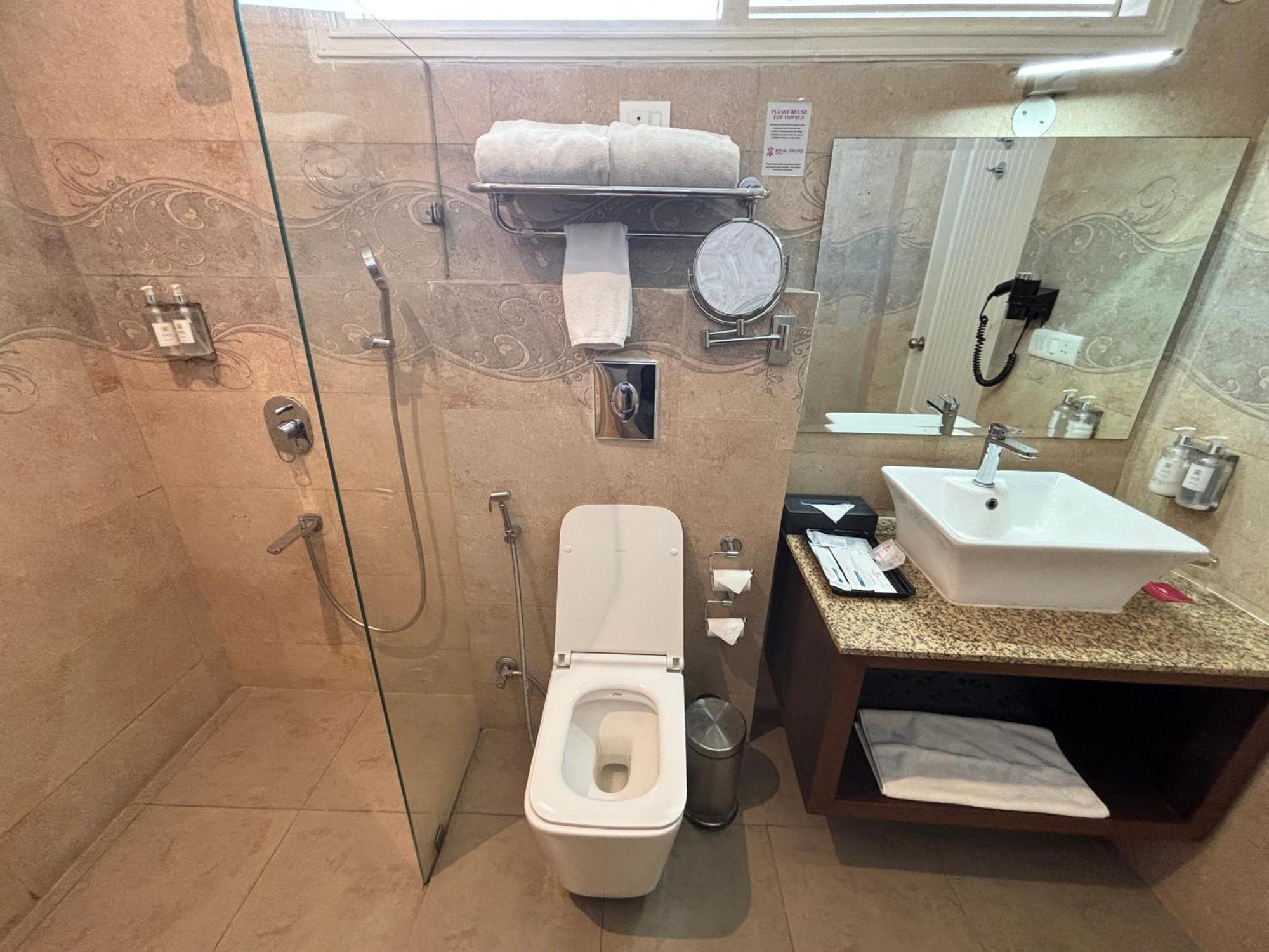Regenta Resort & Spa Mashobra Shimla Bagian luar foto